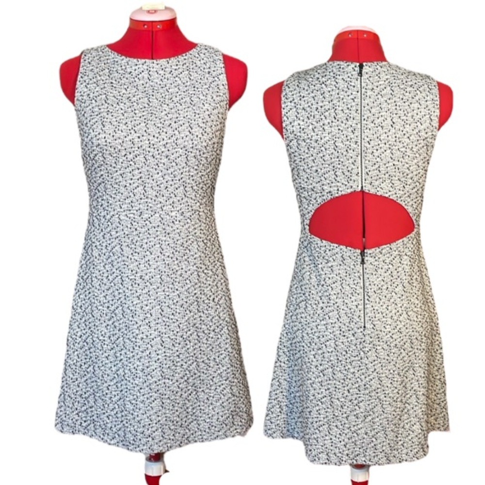Alice + Olivia Monochrome Textured Cut Out Back Detail Sleeveless Dress Size 2/4